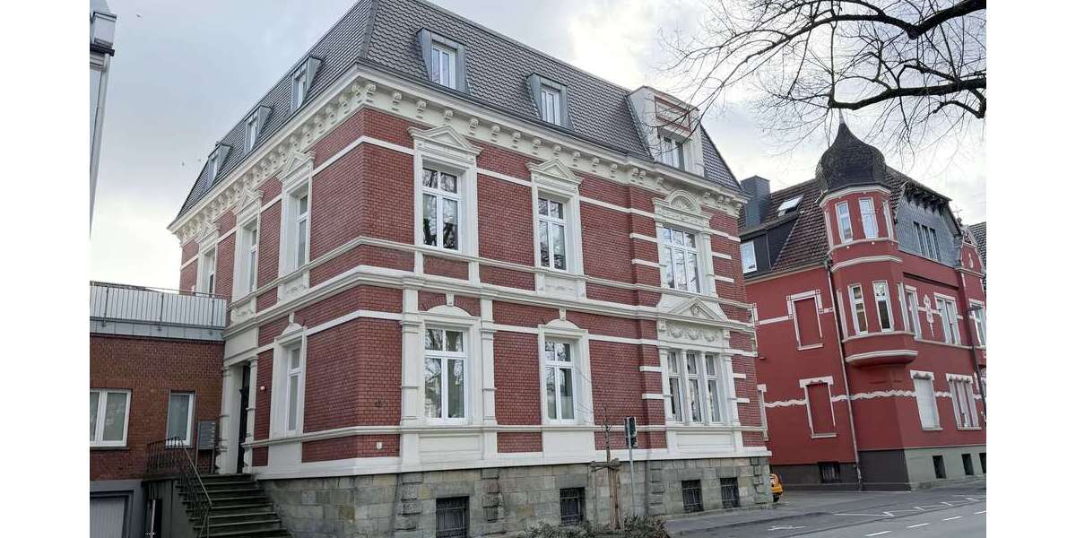 Etagenwohnung Lippstadt - 4 Zimmer, 123 m&sup2;, 1.200&euro; | Angebot:25382996