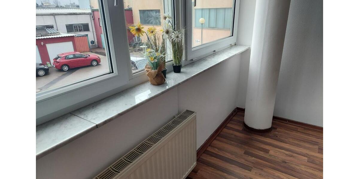 Hochparterre Königsbrunn - 3 Zimmer, 80 m&sup2;, 1.100&euro; | Angebot:24940873