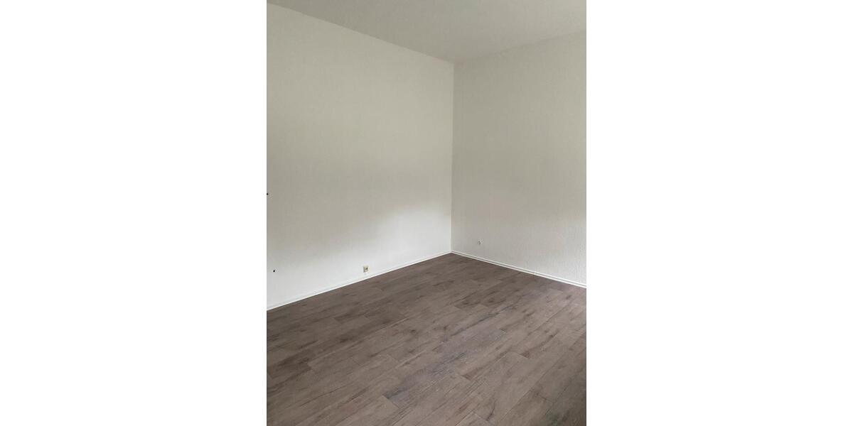 Erdgeschoßwohnung Mönchengladbach Nord - 2 Zimmer, 70 m&sup2;, 700&euro; | Angebot:25271180