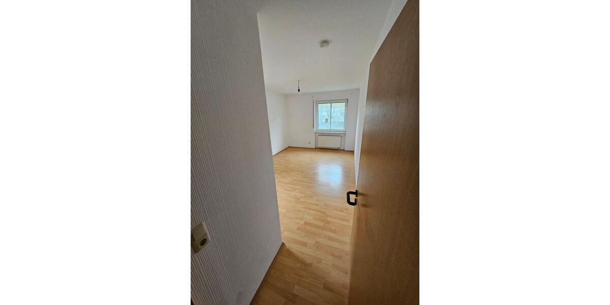 Renovierte 90m² 4-Zimmer Wohnung Münnerstadt nähe Sportgelände 4 zimmer