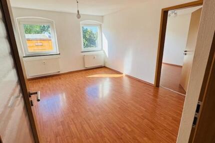 Wohnung Forst (Lausitz) - 3 Zimmer, 69 m&sup2;, 430&euro; | Angebot:22713983