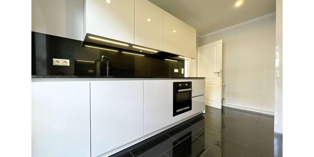 Etagenwohnung Rostock Hansaviertel - 2 Zimmer, 50 m&sup2;, 1.005&euro; | Angebot:25947795