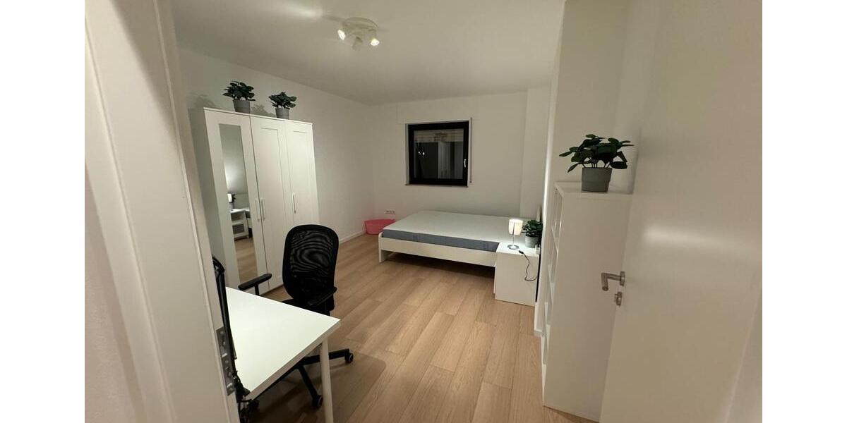 Saniertes WG Zimmer in 3er WG frei ab sofort 1 zimmer