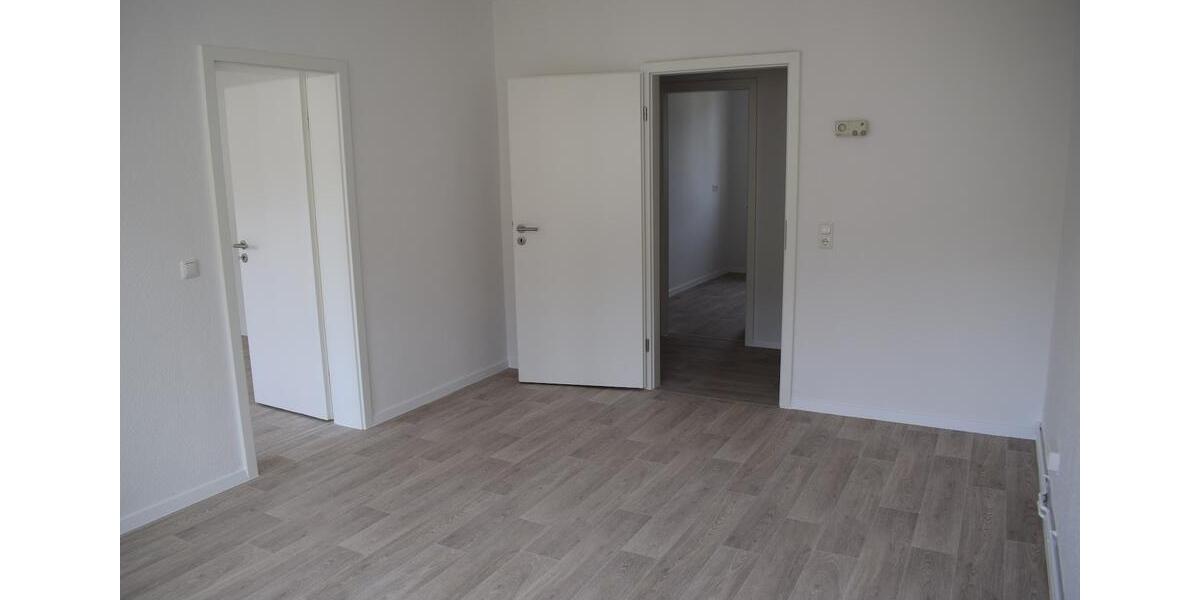 Erdgeschoßwohnung Stadtilm - 2 Zimmer, 46 m&sup2;, 250&euro; | Angebot:25102775