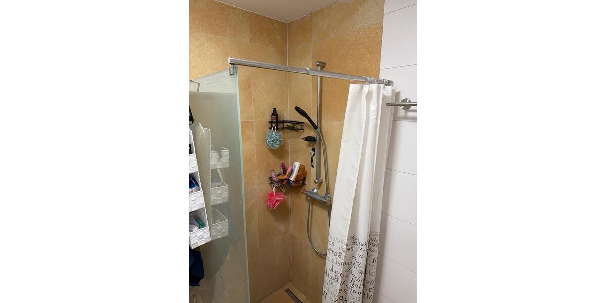 Dachgeschoßwohnung Landshut - 2 Zimmer, 71 m&sup2;, 1.120&euro; | Angebot:25965975