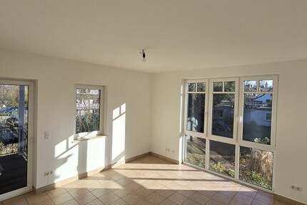 Großzügige Erdgeschosswohnung mit Balkon und Terrasse - Wohnung Königswinter Oberpleis | Angebot:26738375