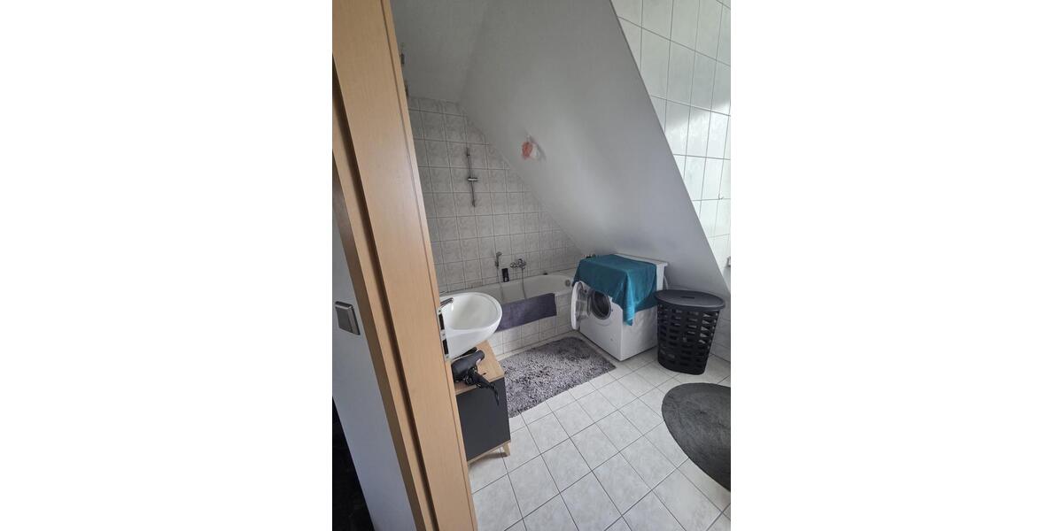 Dachgeschoßwohnung Kaltennordheim - 2 Zimmer, 50 m&sup2;, 419&euro; | Angebot:26586319