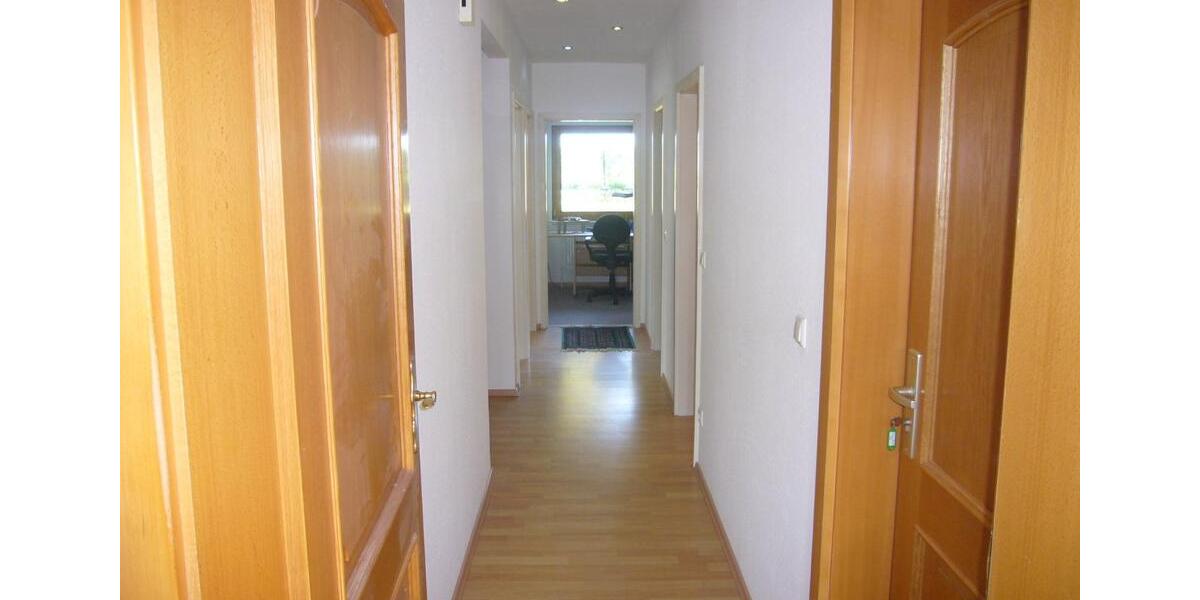 Etagenwohnung Hanstedt - 4 Zimmer, 101 m&sup2;, 880&euro; | Angebot:25902920