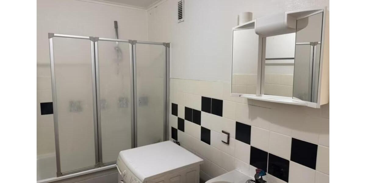 Wohnen auf Zeit Bergisch Gladbach - 3 Zimmer, 65 m&sup2;, 13&euro; | Angebot:24784473