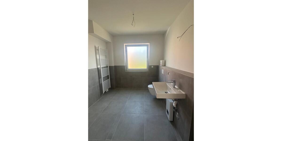 Erdgeschoßwohnung Wunstorf - 2.5 Zimmer, 520 m&sup2;, 1.406&euro; | Angebot:21335656