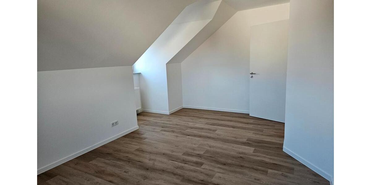 Gemütliche 2-Zi.-Wohnung mit Balkon und Stellplatz 2 zimmer