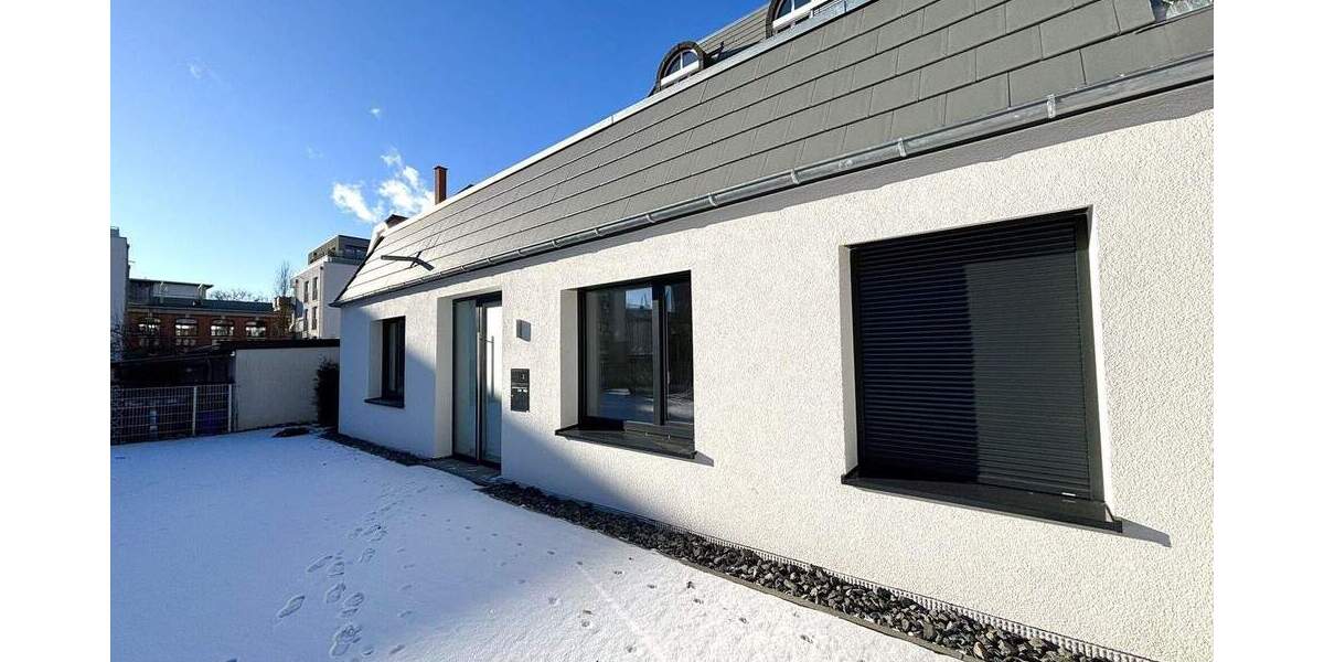 Etagenwohnung Sindelfingen Mitte - 2 Zimmer, 89 m&sup2;, 1.380&euro; | Angebot:24407414