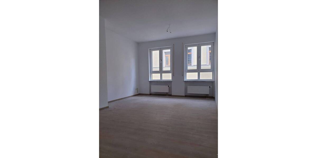 Etagenwohnung Auerbach Mühlgrün - 2 Zimmer, 45 m&sup2;, 270&euro; | Angebot:26543116