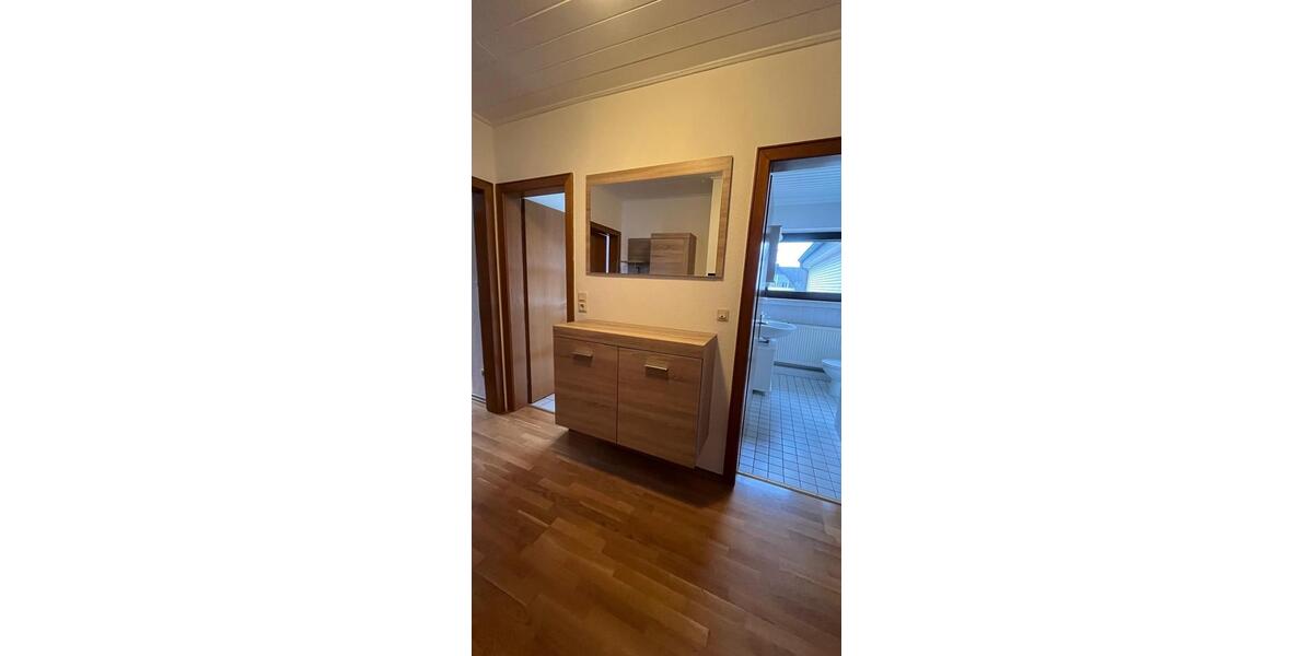Dachgeschoßwohnung Wallenhorst - 2 Zimmer, 40 m&sup2;, 700&euro; | Angebot:25930722