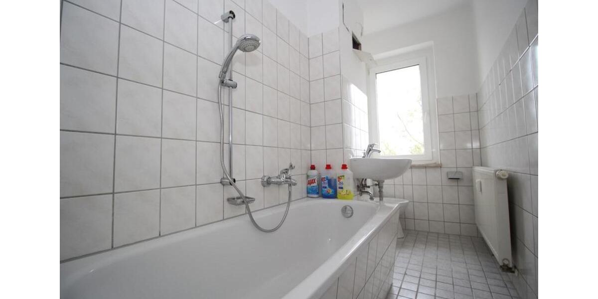 Etagenwohnung Weischlitz - 4 Zimmer, 68 m&sup2;, 366&euro; | Angebot:20057473