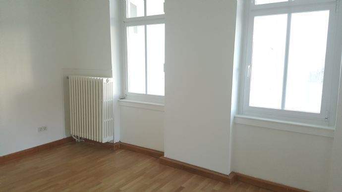 Etagenwohnung Saarbrücken Alt-Saarbrücken - 5 Zimmer, 156 m&sup2;, 1.300&euro; | Angebot:26750994