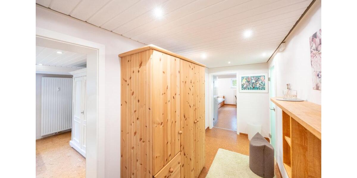 Etagenwohnung Renningen - 2 Zimmer, 55 m&sup2;, 600&euro; | Angebot:25048735