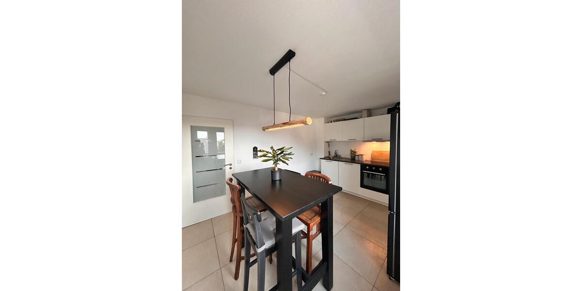 Dachgeschoßwohnung Schlangen - 2 Zimmer, 62 m&sup2;, 540&euro; | Angebot:26697909