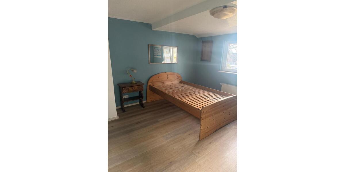 Maisonettenwohnung Nürtingen - 3 Zimmer, 70 m&sup2;, 1.200&euro; | Angebot:26053424