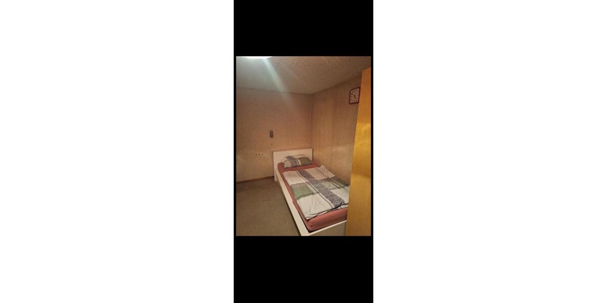 Etagenwohnung Albstadt Gemarkung Onstmettingen - 5 Zimmer, 120 m&sup2;, 350&euro; | Angebot:26047527