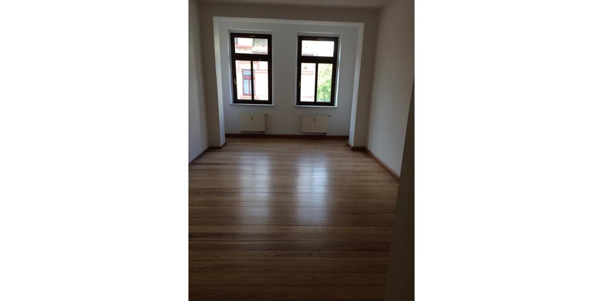 Etagenwohnung Schkeuditz - 2 Zimmer, 70 m&sup2;, 555&euro; | Angebot:26350236
