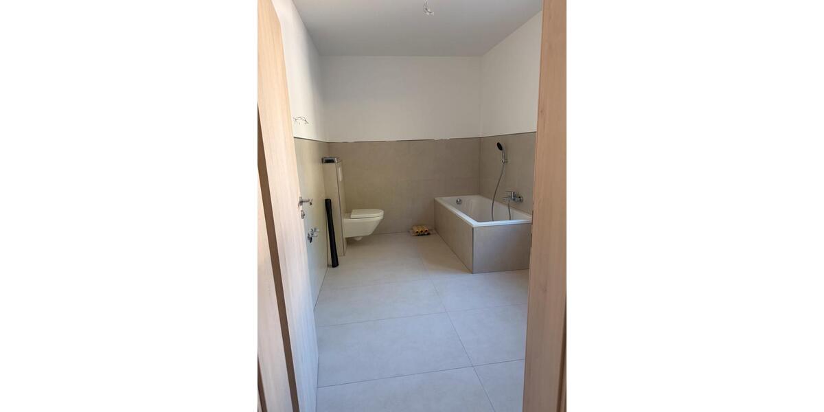 Erdgeschoßwohnung Schlüchtern - 3 Zimmer, 94 m&sup2;, 1.350&euro; | Angebot:26626611