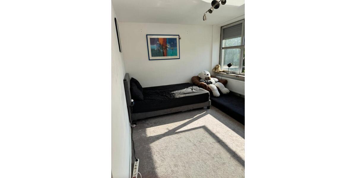 Wohnen auf Zeit Landau in der Pfalz - 5 Zimmer, 16 m&sup2;, 430&euro; | Angebot:26217204