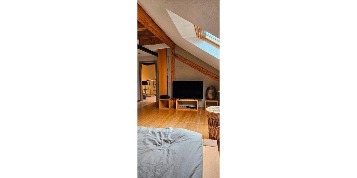 Dachgeschoßwohnung Hirschberg an der Bergstraße - 2 Zimmer, 52 m&sup2;, 750&euro; | Angebot:25821684
