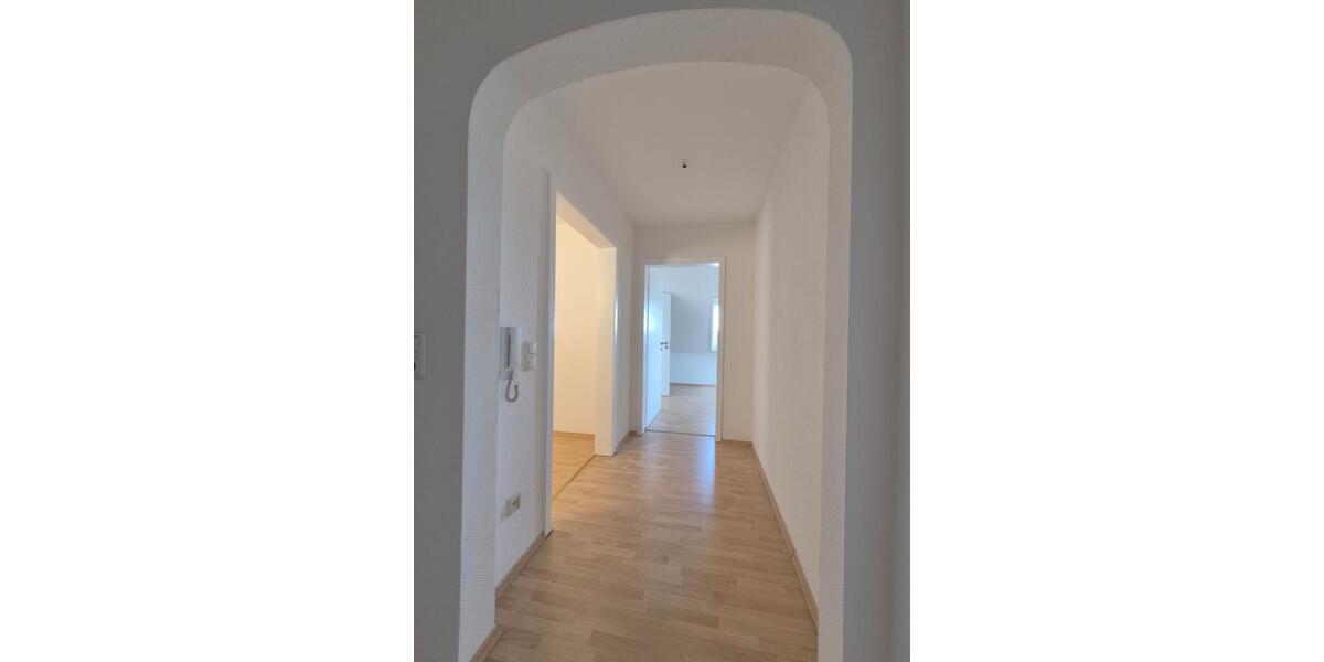 Dachgeschoßwohnung Karben - 3 Zimmer, 68 m&sup2;, 819&euro; | Angebot:26696896