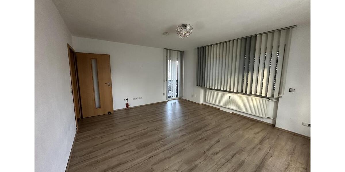 Etagenwohnung Plattling - 3 Zimmer, 85 m&sup2;, 760&euro; | Angebot:25650907