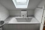 Dachgeschoßwohnung Rosengarten - 2.5 Zimmer, 72 m&sup2;, 600&euro; | Angebot:26613932