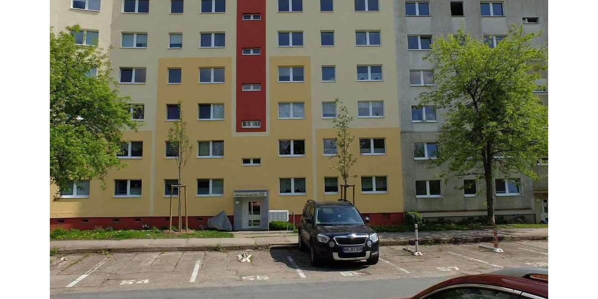 Etagenwohnung Neubrandenburg Datzeberg - 3 Zimmer, 69 m&sup2;, 300&euro; | Angebot:27071150