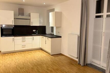 Wohnung Bad Windsheim - 2 Zimmer, 63 m&sup2;, 690&euro; | Angebot:25842104