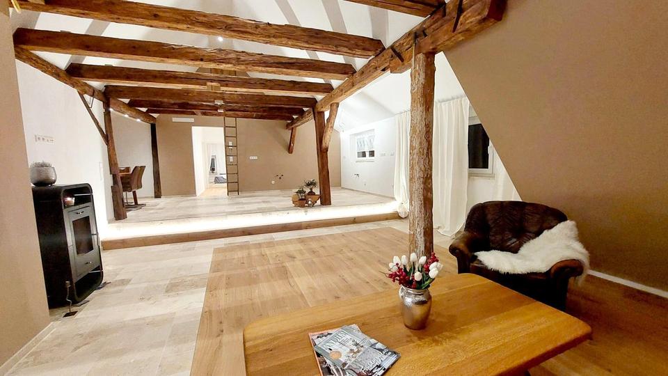 Etagenwohnung Göppingen Bruckwasen - 4 Zimmer, 130 m&sup2;, 1.430&euro; | Angebot:24625253