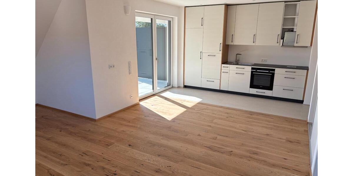Dachgeschoßwohnung Dinkelscherben - 2 Zimmer, 66 m&sup2;, 1.000&euro; | Angebot:26120686
