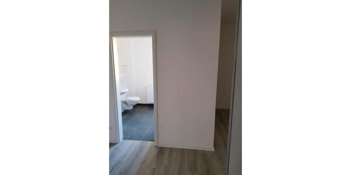 Etagenwohnung Schwarzheide - 3 Zimmer, 71 m&sup2;, 719&euro; | Angebot:25483558