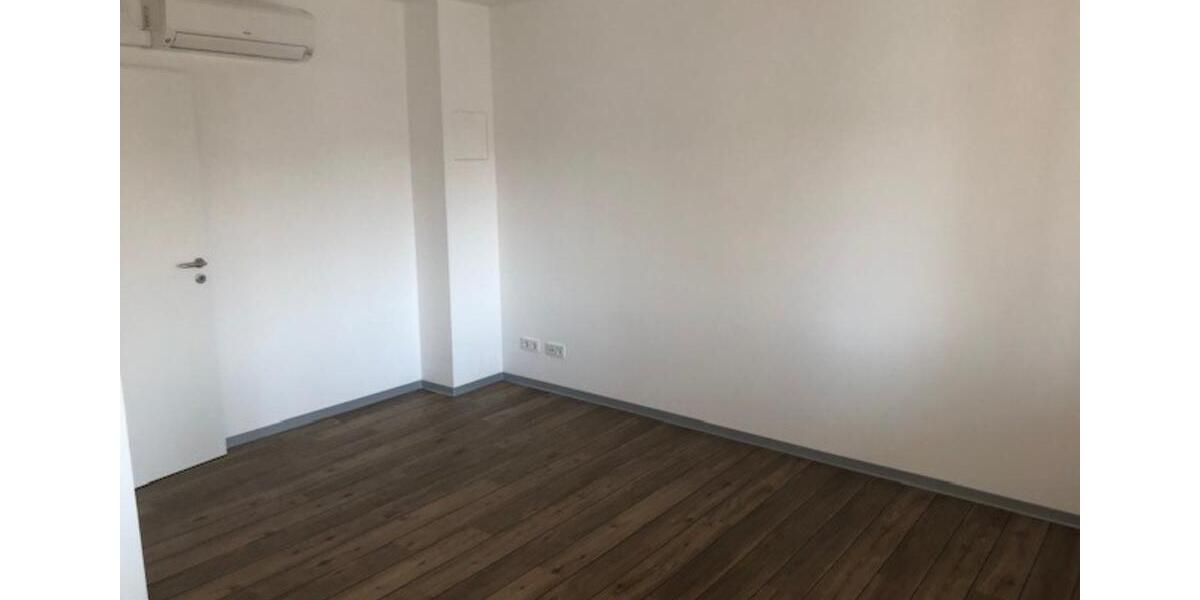 Etagenwohnung Lübben (Spreewald) - 3 Zimmer, 93 m&sup2;, 840&euro; | Angebot:25920194