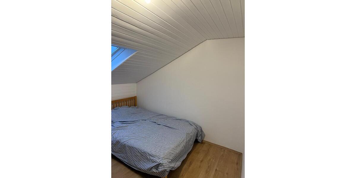 Wohnen auf Zeit Reutlingen Reutlingen-Betzingen - 1 Zimmer, 14 m&sup2;, 425&euro; | Angebot:25894010