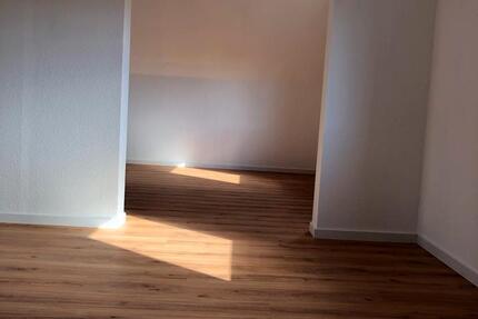 Wohnung Bad Nauheim - 2 Zimmer, 80 m&sup2;, 750&euro; | Angebot:26636089