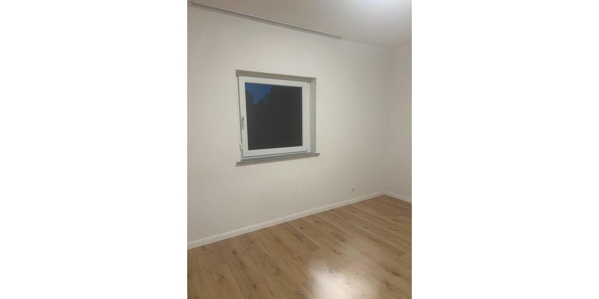 Etagenwohnung Altbach - 3 Zimmer, 70 m&sup2;, 1.050&euro; | Angebot:26632654