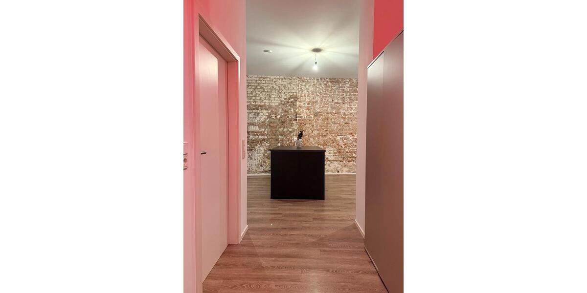 Erdgeschoßwohnung Saarbrücken - 2 Zimmer, 102 m&sup2;, 1.050&euro; | Angebot:24430851