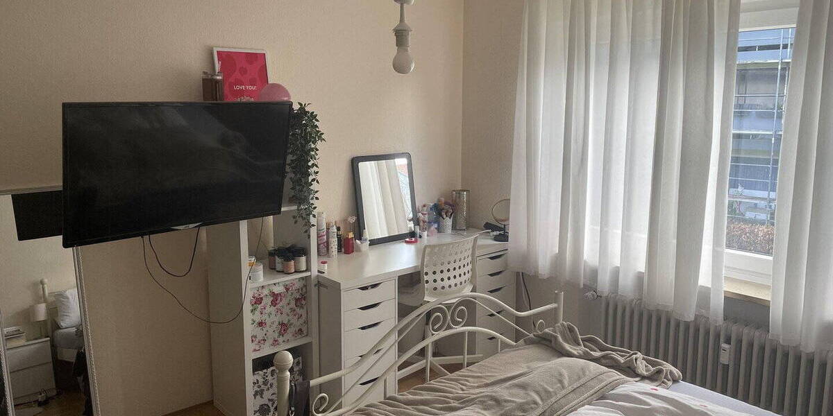 Etagenwohnung Konstanz Staad - 4 Zimmer, 14 m&sup2;, 550&euro; | Angebot:25969941