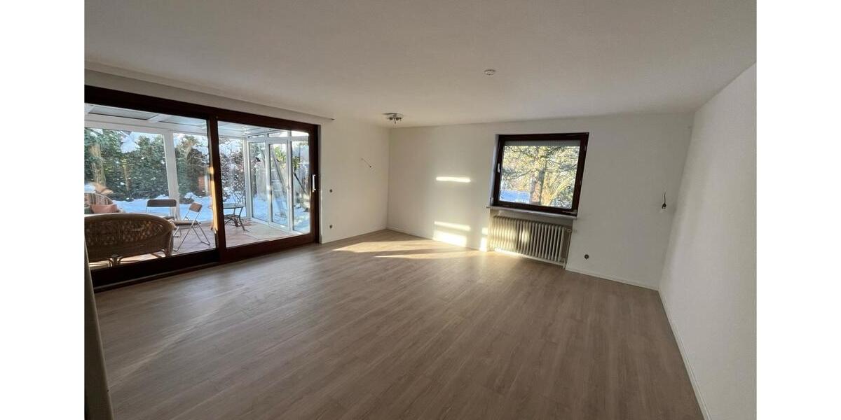 Vermiete Doppelhaushälfte in Siek 4.5 zimmer