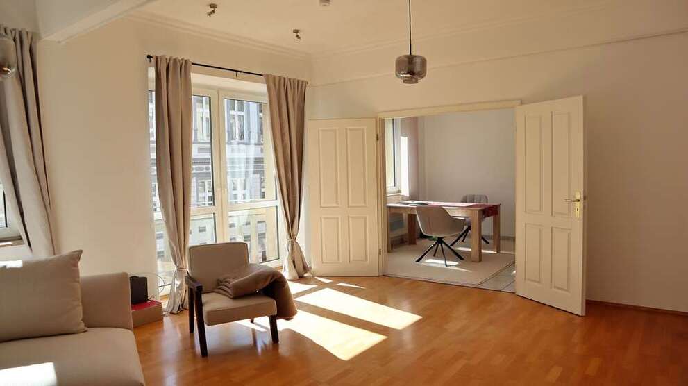 Wohnung zum Mieten in Düsseldorf 1.290 € 86 m²