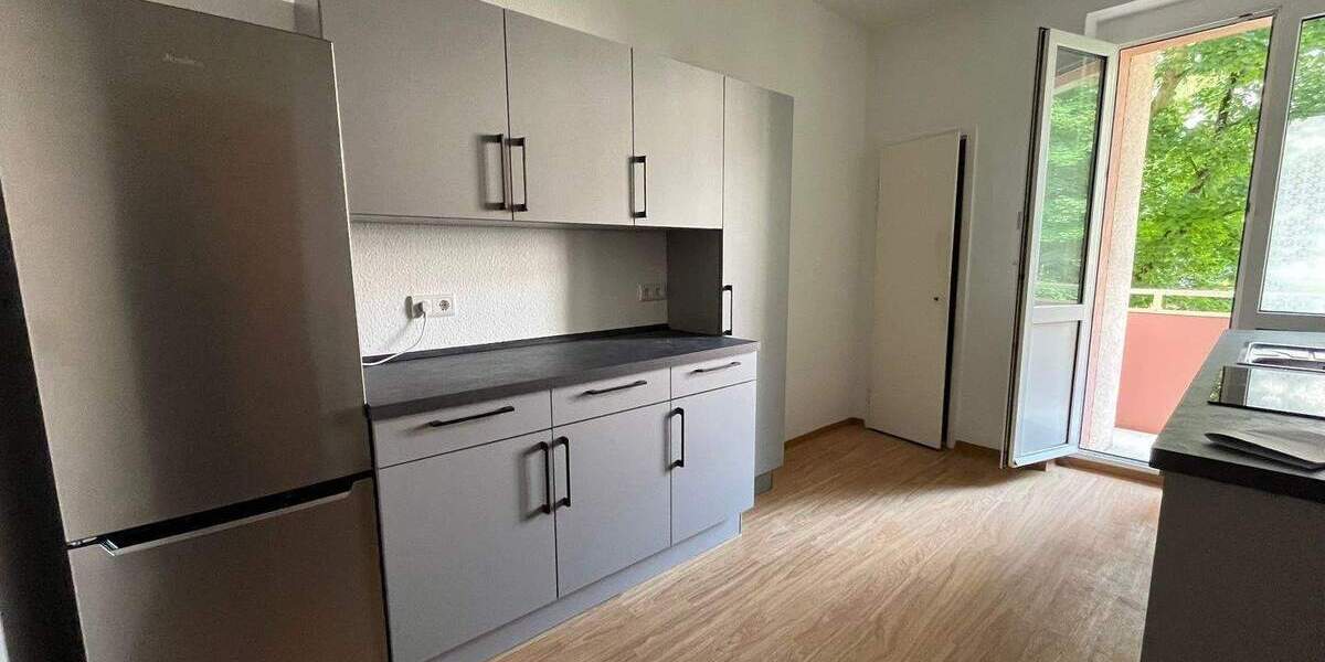 Zimmer Zwickau Pölbitz - 3 Zimmer, 70 m&sup2;, 457&euro; | Angebot:25740072