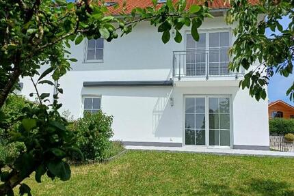 Haus Reichertsheim - 4 Zimmer, 205 m&sup2;, 1.700&euro; | Angebot:24747839