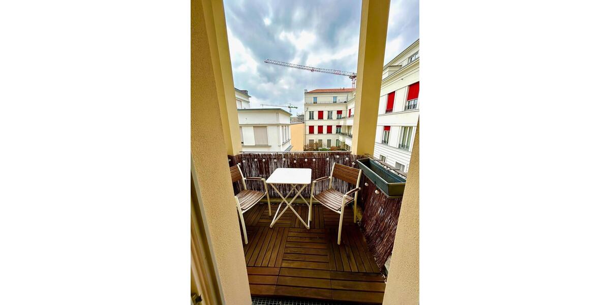 Luxus Appartment innerhalb einer kleinen WG 1 zimmer