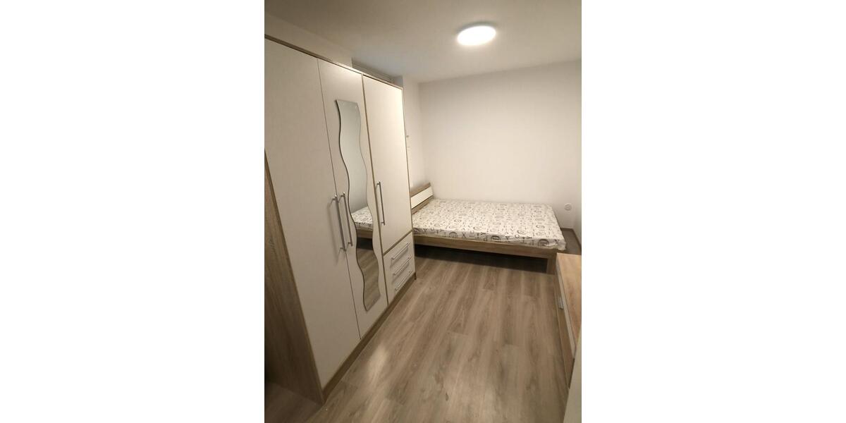 Etagenwohnung Frankfurt am Main Ost - 1 Zimmer, 23 m&sup2;, 690&euro; | Angebot:26652235