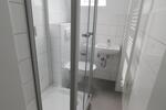 Modernisiertes Haus, neues Bad ! zimmer