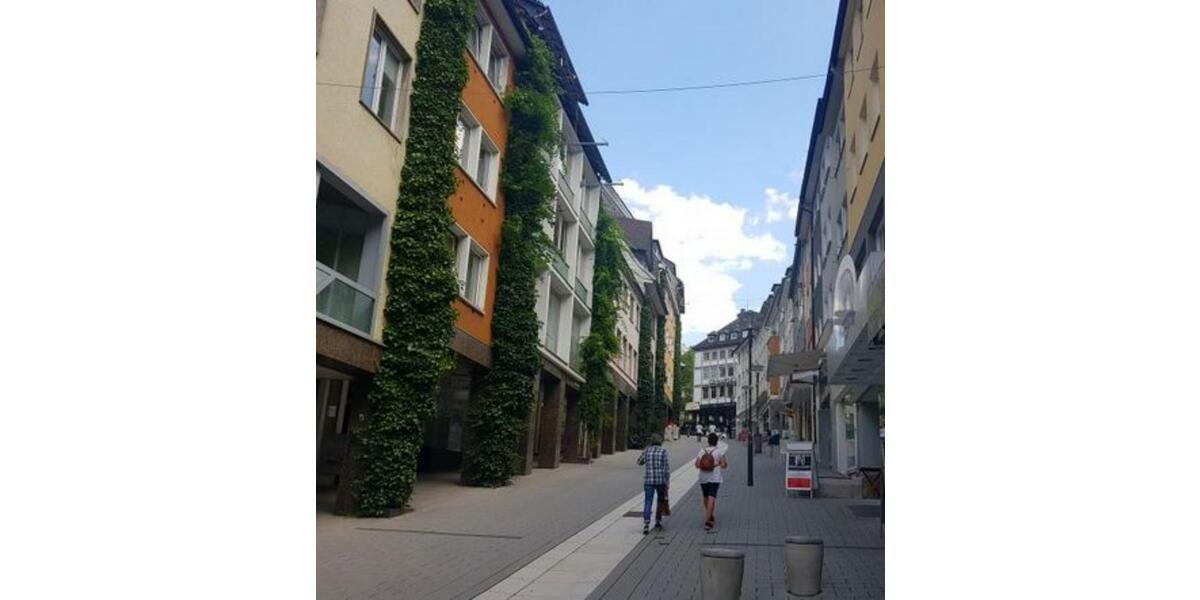 Etagenwohnung Siegen - 5 Zimmer, 12 m&sup2;, 250&euro; | Angebot:24868570